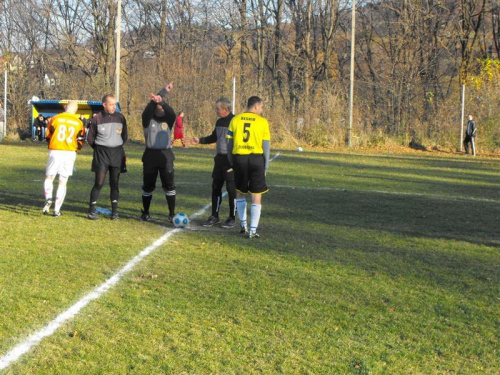 Beskid Żegocina vs Piast Łapanów
2:2 #beskid #żegocina #piast #łapanów #mecz #piłka #nożna