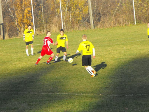 Beskid Żegocina vs Piast Łapanów
2:2 #beskid #żegocina #piast #łapanów #mecz #piłka #nożna