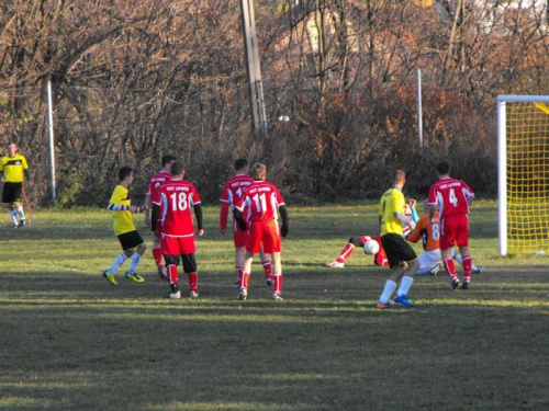 Beskid Żegocina vs Piast Łapanów
2:2 #beskid #żegocina #piast #łapanów #mecz #piłka #nożna