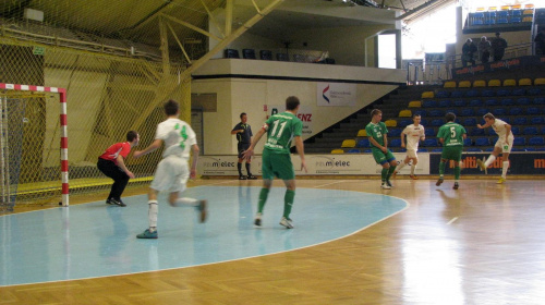 Góral Tryńcza - Młodzieżowe Mistrzostwa Polski do lat 20 - grupa D, Mielec 12.11.2011 r. #AkademiaFutsalTarnów #AZSUMCSLublin #futsal #FutsalNowiny #góral #KFStal #LublinLezajsktm #mielec #tarnów #tryncza #tryńcza