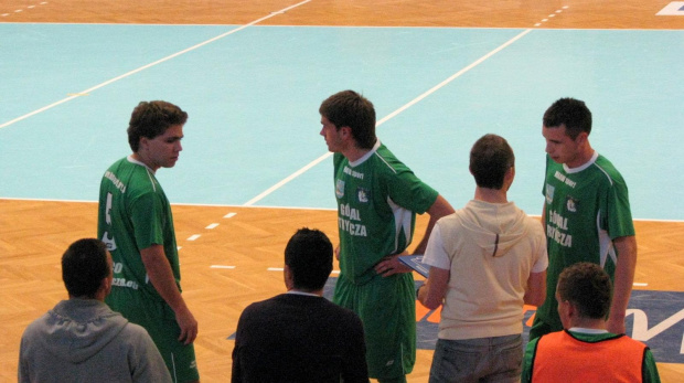 Góral Tryńcza - Młodzieżowe Mistrzostwa Polski do lat 20 - grupa D, Mielec 12.11.2011 r. #AkademiaFutsalTarnów #AZSUMCSLublin #futsal #FutsalNowiny #góral #KFStal #LublinLezajsktm #mielec #tarnów #tryncza #tryńcza