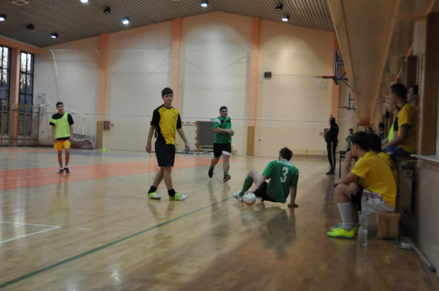 KFG - Dąbrówka 5:1, 29.12.2012 r. /L.A.L.H.P.N/ #leżajsk #lezajsk #halowa #piłka #PiłkaHalowa #AndrzejaBaja