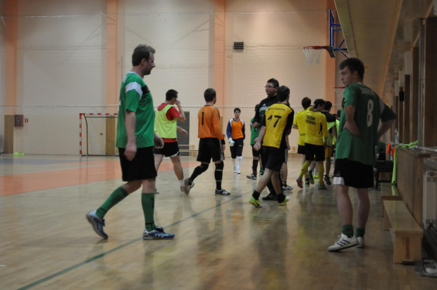 KFG - Dąbrówka 5:1, 29.12.2012 r. /L.A.L.H.P.N/ #leżajsk #lezajsk #halowa #piłka #PiłkaHalowa #AndrzejaBaja