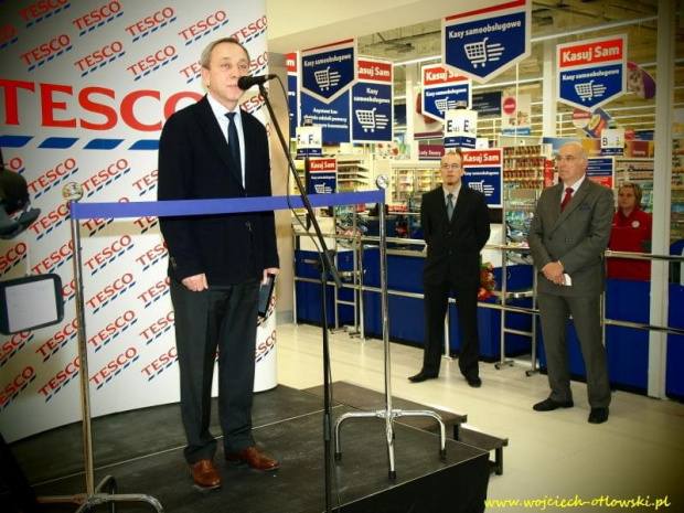 Otwarcie TESCO Extra w Suwałkach (dla VIPów i mediów); 400. sklepu tej sieci w Polsce; 17.11.2011 #TESCOExtra #Suwałki #otwarcie