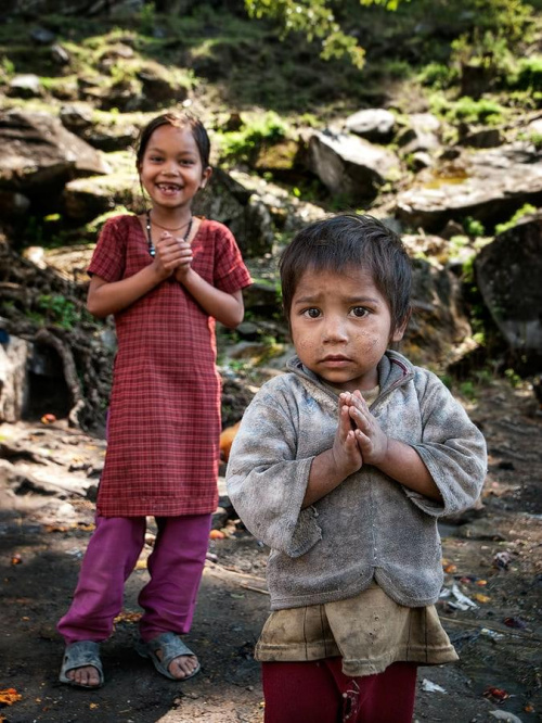 sympatyczne rodzeństwo #gory #Himalaje #ludzie #natura #Nepal #przyroda