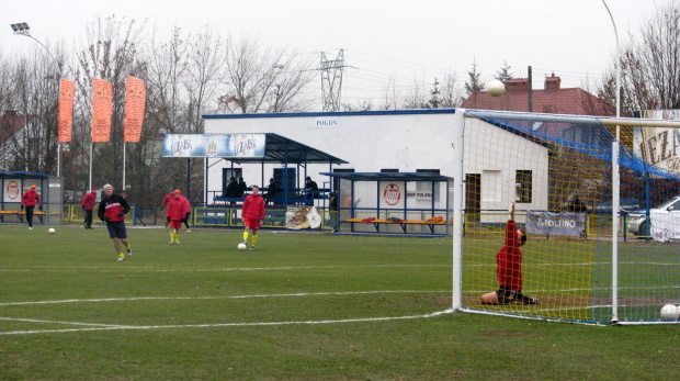 Pogoń Leżajsk - Stal Mielec (3:2), 19.11.2011 r. - 1/2 Okręgowego Pucharu Polski #lezajsk #lezajsktm #leżajsk #mielec #PiłkaNożna #pogon #pogoń #PogońLeżajsk #sport #stal #StalMielec