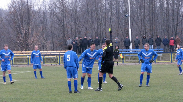 Pogoń Leżajsk - Stal Mielec (3:2), 19.11.2011 r. - 1/2 Okręgowego Pucharu Polski #lezajsk #lezajsktm #leżajsk #mielec #PiłkaNożna #pogon #pogoń #PogońLeżajsk #sport #stal #StalMielec