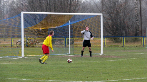 Pogoń Leżajsk - Stal Mielec (3:2), 19.11.2011 r. - 1/2 Okręgowego Pucharu Polski #lezajsk #lezajsktm #leżajsk #mielec #PiłkaNożna #pogon #pogoń #PogońLeżajsk #sport #stal #StalMielec