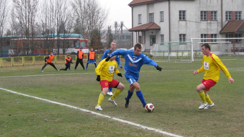 Pogoń Leżajsk - Stal Mielec (3:2), 19.11.2011 r. - 1/2 Okręgowego Pucharu Polski #lezajsk #lezajsktm #leżajsk #mielec #PiłkaNożna #pogon #pogoń #PogońLeżajsk #sport #stal #StalMielec