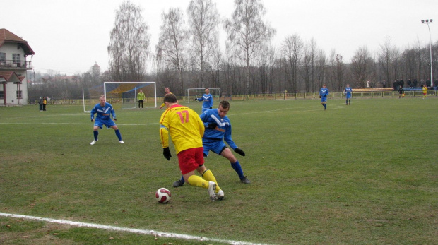 Pogoń Leżajsk - Stal Mielec (3:2), 19.11.2011 r. - 1/2 Okręgowego Pucharu Polski #lezajsk #lezajsktm #leżajsk #mielec #PiłkaNożna #pogon #pogoń #PogońLeżajsk #sport #stal #StalMielec