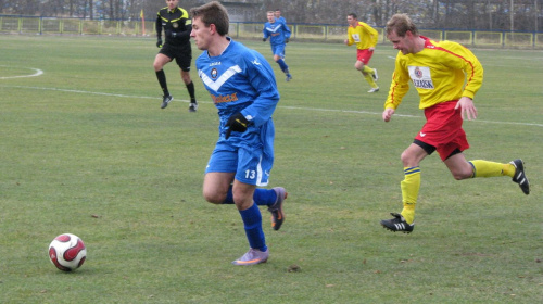 Pogoń Leżajsk - Stal Mielec (3:2), 19.11.2011 r. - 1/2 Okręgowego Pucharu Polski #lezajsk #lezajsktm #leżajsk #mielec #PiłkaNożna #pogon #pogoń #PogońLeżajsk #sport #stal #StalMielec