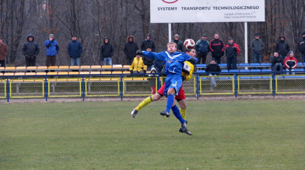 Pogoń Leżajsk - Stal Mielec (3:2), 19.11.2011 r. - 1/2 Okręgowego Pucharu Polski #lezajsk #lezajsktm #leżajsk #mielec #PiłkaNożna #pogon #pogoń #PogońLeżajsk #sport #stal #StalMielec