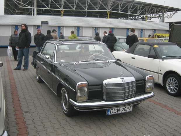W115 #MercedesBenz #W116