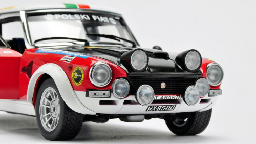 FIAT 124 Abarth Rallye #2 A.Jaroszewicz Rajd Warszawski '75 - 1:18 Sun Star