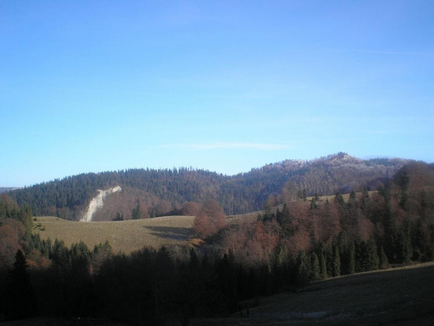 Dziobakowe Skały i Watrsiko z polany Pod Wysoką #góry #pieniny #wysoka