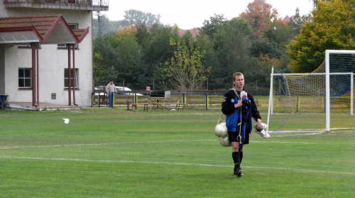 Pogoń Leżajsk - Czuwaj Przemyśl (2:2), 08.10.2011 r. - IV liga podkarpacka #czuwaj #CzuwajPrzemyśl #lezajsk #lezajsktm #leżajsk #PiłkaNożna #pogon #pogoń #PogońLeżajsk #przeworsk #sport