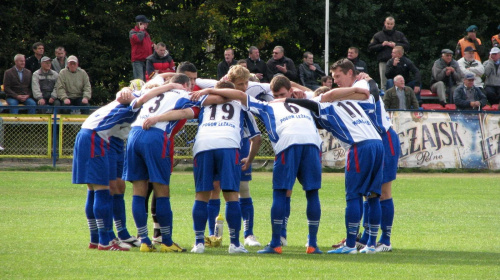 Pogoń Leżajsk - Czuwaj Przemyśl (2:2), 08.10.2011 r. - IV liga podkarpacka #czuwaj #CzuwajPrzemyśl #lezajsk #lezajsktm #leżajsk #PiłkaNożna #pogon #pogoń #PogońLeżajsk #przeworsk #sport