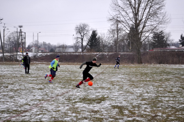 Pogoń Leżajsk - Huragan Gniewczyna (3:1), 22.02.2013 r. - Juniorzy starsi i młodsi #pogoń #pogon #leżajsk #lezajsk #PogońLeżajsk #lezajsktm #gniewczyna #HuraganGniewczyna