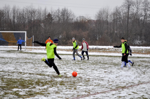 Pogoń Leżajsk - Huragan Gniewczyna (3:1), 22.02.2013 r. - Juniorzy starsi i młodsi #pogoń #pogon #leżajsk #lezajsk #PogońLeżajsk #lezajsktm #gniewczyna #HuraganGniewczyna