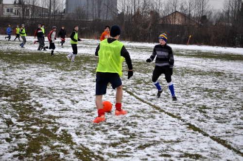 Pogoń Leżajsk - Huragan Gniewczyna (3:1), 22.02.2013 r. - Juniorzy starsi i młodsi #pogoń #pogon #leżajsk #lezajsk #PogońLeżajsk #lezajsktm #gniewczyna #HuraganGniewczyna