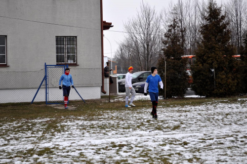 Pogoń Leżajsk - Huragan Gniewczyna (3:1), 22.02.2013 r. - Juniorzy starsi i młodsi #pogoń #pogon #leżajsk #lezajsk #PogońLeżajsk #lezajsktm #gniewczyna #HuraganGniewczyna