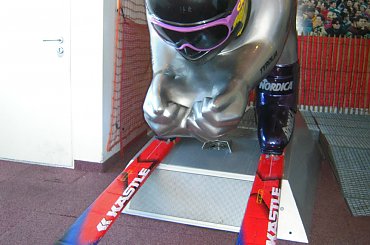 Kitzbühel - narciarze jadą Streifą z prędkością 160 km/godz! #Alpy #Austria #góry #narty