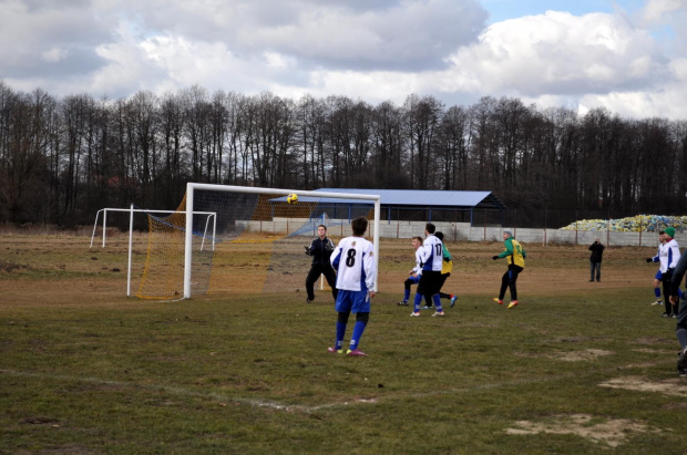 Pogoń Leżajsk - Łada 1945 Biłgoraj (1:1), 02.03.2013 r. - sparing #BiłgorajLezajsktm #lezajsk #leżajsk #łada #pogon #pogoń #PogońLeżajsk #seniorzy