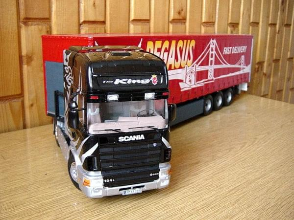 Scania 164L