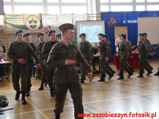 XI Targi Edukacyjne w Zespole Szkół Ogólnokształcących w Rykach- fot. prezentacji szkoły Paweł Syta #Sobieszyn #Brzozowa