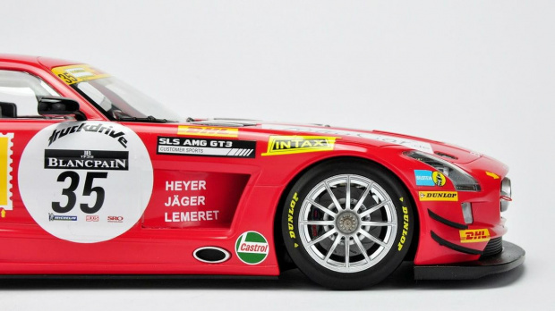 Mercedes SLS AMG GT3 #35 Black Falcon SPA 2011 - Minichamps 1:18