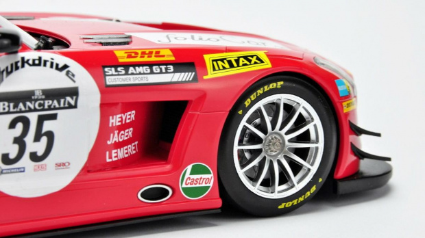 Mercedes SLS AMG GT3 #35 Black Falcon SPA 2011 - Minichamps 1:18