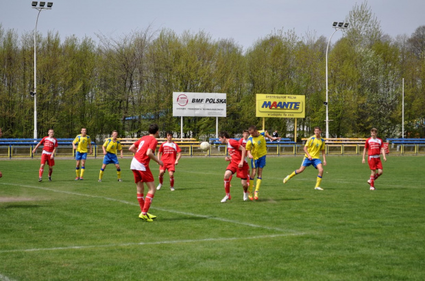 Pogoń Leżajsk - Dynovia Dynów (1:1), 27.04.2014 r. - jun. st.