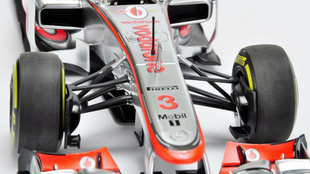 McLaren Mercedes MP4/27 #3 Jenson Button F1 2012 - Minichamps 1:18