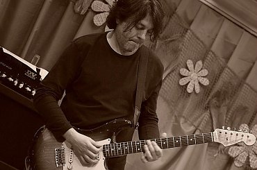 Bogdan Topolski. Koncert zespołu Flesh Creep, Rozmarino, Suwałki, 02/05/2013 #Koncert #zespół #Suwałki #Rozmarino #blues #FleshCreep #TopolskiBogdan