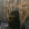 wnętrze jask. Na Pomezi #NaPomezi #jaskinia #stalaktyty