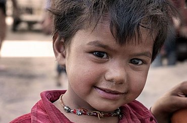 maly mieszkaniec Delhi #Indie #ulica #ludzie