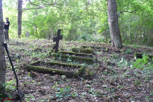 Grądy -Zabytkowy cmentarzyk na Grądach k/ Orzysza #Grądy #Rygielpisz