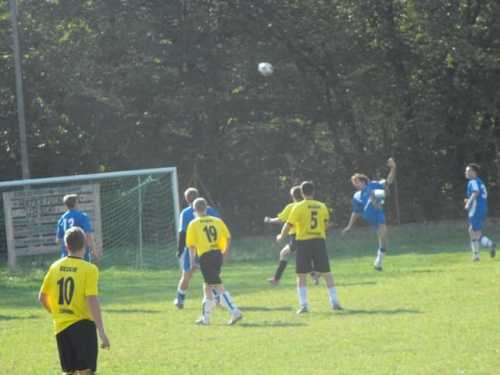 Trzciana 2000 vs Beskid Żegocina
1:2 #beskid #żegocina #trzciana #mecz #piłka #nożna