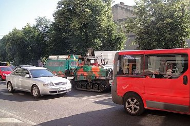 #Ukraina #Lwów #Podole #ludzie #auta