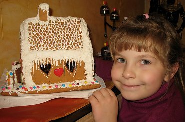 Wspaniałych, zdrowych, spokojnych Świąt Bożego Narodzenia,
Świąt pachnących choinką i domowym ciastem,
Świąt pełnych rodzinnego ciepła i miłości,
Świąt pogodnych i szczęśliwych ... :) #PiernikowyDomek #święta #życzenia