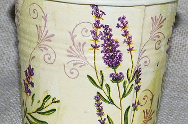 steresa, decoupage, wiaderko metalowe #bombki #BożeNarodzenie #chustecznik #doniczkai #dzwonki #ozdoby #steresa #świąteczne