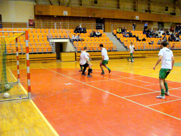 Jedynka Busko-Zdrój - Góral Tryńcza 2-3 (1-1), 11.12.2011 r. - II Polska Liga Futsalu #góral #tryńcza #tryncza #GóralTryńcza #busko #zdrój #BuskoZdrój #JedynkaBuskoZdrój #futsal #lezajsktm #IIPLF #sport