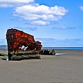 WRAK STATKU NA PLAŻY W BALTRAY