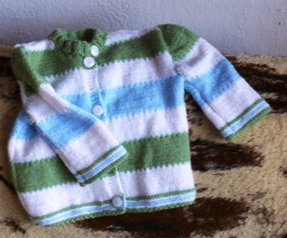 sweterek #RobótkiNaDrutach #dziewiarstwo #dziecko