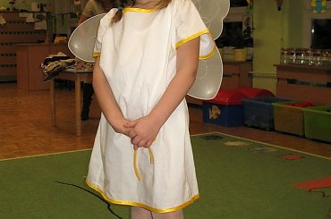ANIOŁEK ... :))) ... ??? #aniołek #Dominika #jasełka #przedszkole #rodzina #wnuczka