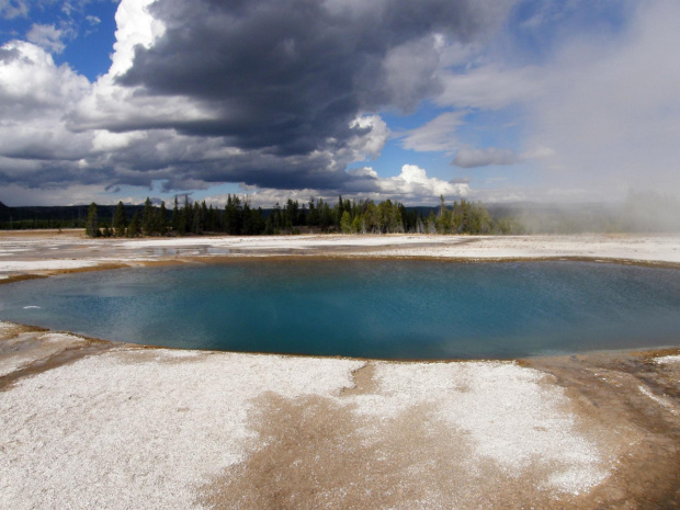 YELLOWSTONE