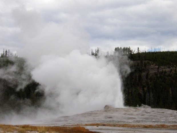 YELLOWSTONE