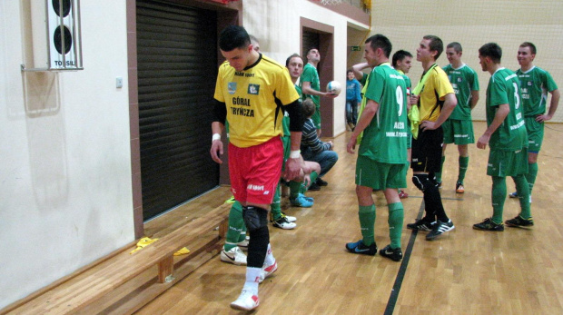 Góral Tryńcza - Ekom Futsal Nowiny (4:1), 29.01.2012 r. - II Polska Liga Futsalu #ekom #EkomFutsalNowiny #futsal #góral #GóralTryńcza #IIPLF #lezajsktm #nowiny #sport #tryncza #tryńcza