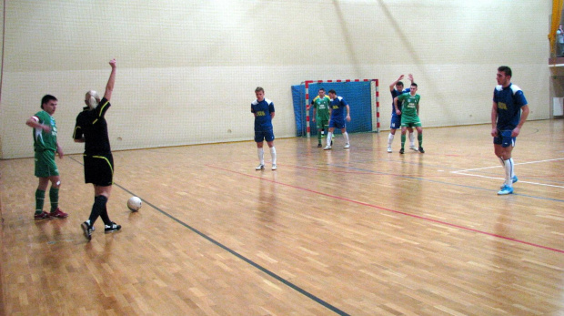 Góral Tryńcza - Ekom Futsal Nowiny (4:1), 29.01.2012 r. - II Polska Liga Futsalu #ekom #EkomFutsalNowiny #futsal #góral #GóralTryńcza #IIPLF #lezajsktm #nowiny #sport #tryncza #tryńcza