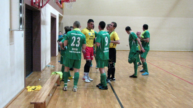 Góral Tryńcza - Ekom Futsal Nowiny (4:1), 29.01.2012 r. - II Polska Liga Futsalu #ekom #EkomFutsalNowiny #futsal #góral #GóralTryńcza #IIPLF #lezajsktm #nowiny #sport #tryncza #tryńcza